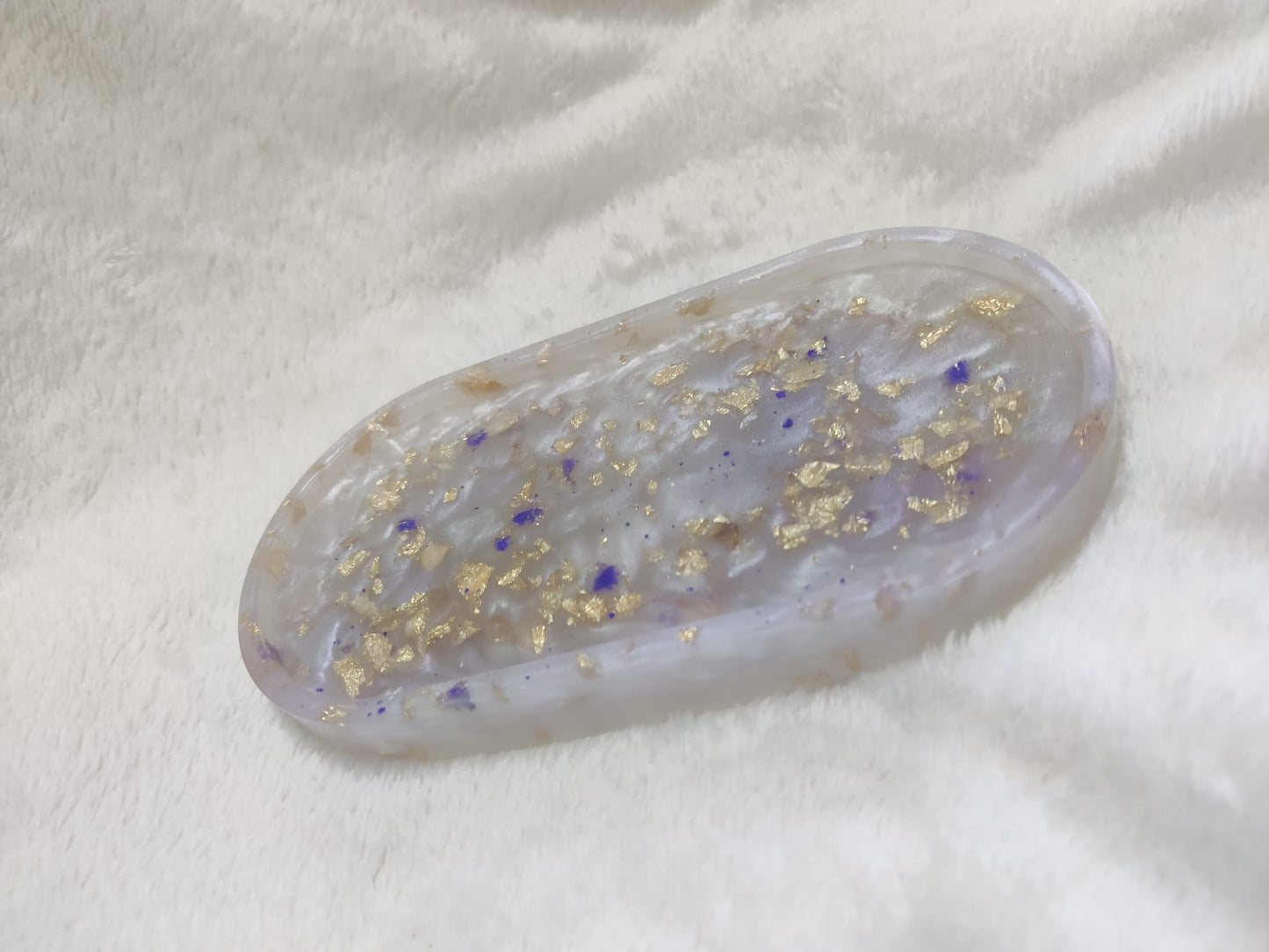 Plateaux ovales en résine