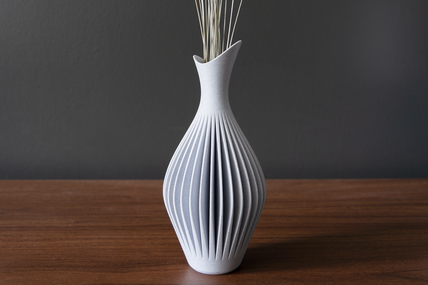 Vase à vagues