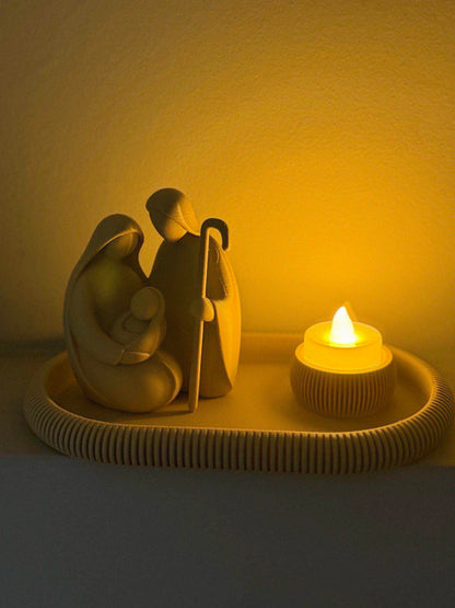 Crèche de Noël épurée – Sainte Famille