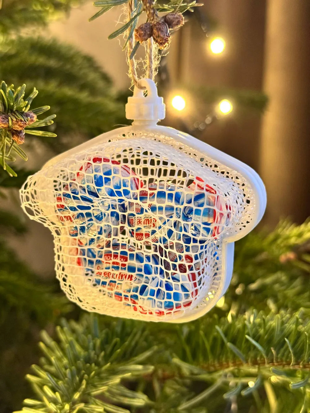 Maison de Noël en filet – à garnir de chocolats