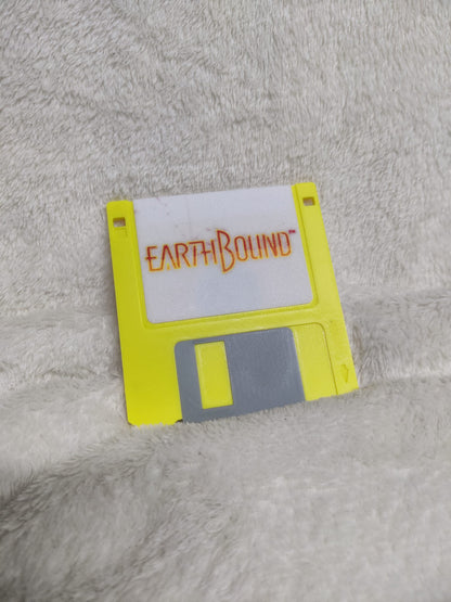 Sous-verres disquettes 🎮 – À l’unité ou en lot (10 ou 20 avec boîte offerte) – Cadeau geek rétro & moderne